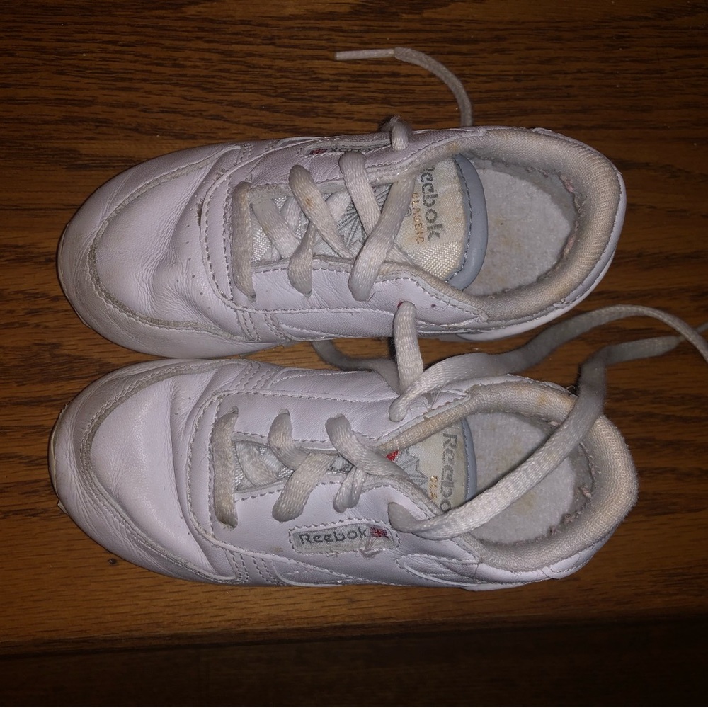 Classic Reebok Baby sneakers